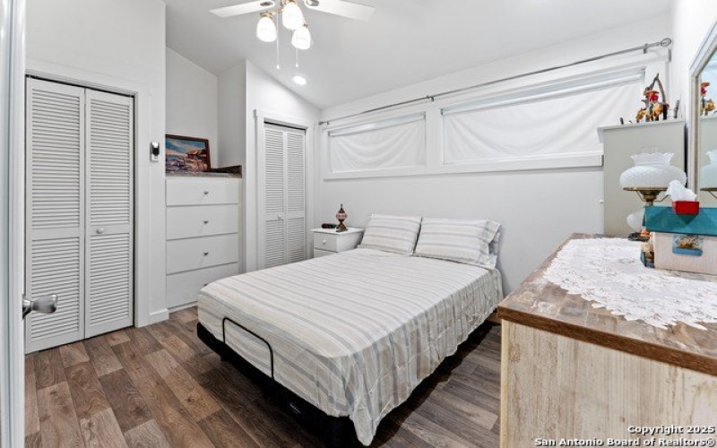 286 S Hwy 173, Bandera, TX 78003, 1 Bedroom Bedrooms, ,1 BathroomBathrooms,Residential,For Sale,286 S Hwy 173,1879717