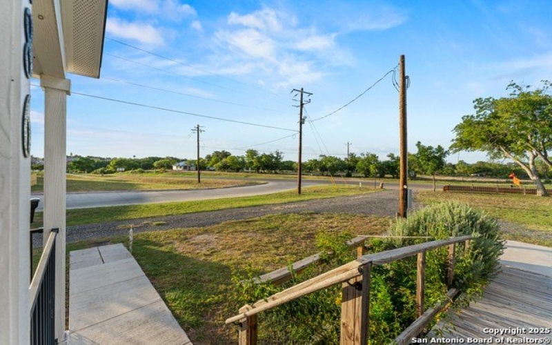286 S Hwy 173, Bandera, TX 78003, 1 Bedroom Bedrooms, ,1 BathroomBathrooms,Residential,For Sale,286 S Hwy 173,1879717