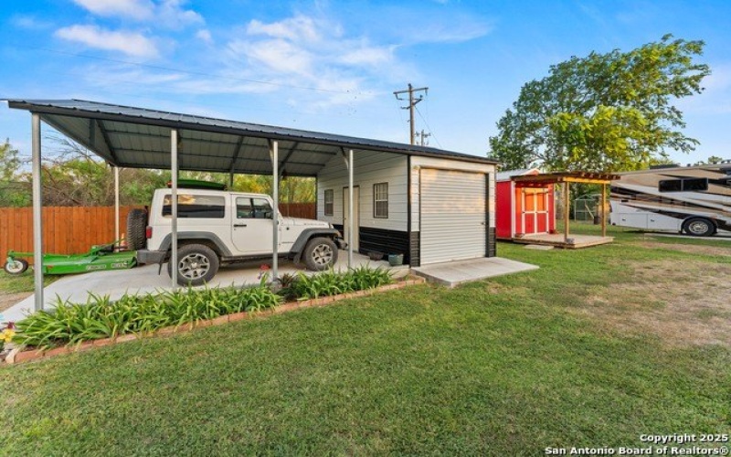 286 S Hwy 173, Bandera, TX 78003, 1 Bedroom Bedrooms, ,1 BathroomBathrooms,Residential,For Sale,286 S Hwy 173,1879717