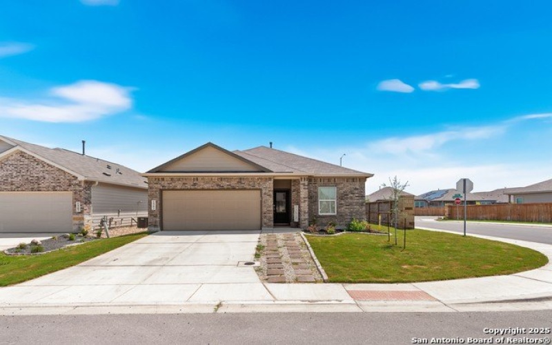 5903 Geronimo, Seguin, TX 78155, 4 Bedrooms Bedrooms, ,3 BathroomsBathrooms,Residential Lease,For Rent,5903 Geronimo,1879753
