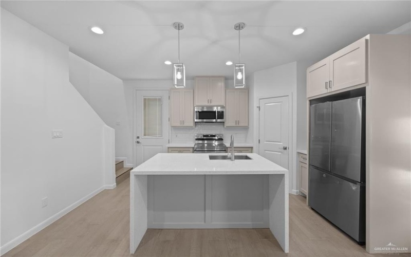 1220 E Camellia Avenue #1, McAllen, TX 78501, 2 Bedrooms Bedrooms, ,2 BathroomsBathrooms,Residential Lease,For Rent,1220 E Camellia Avenue,474810