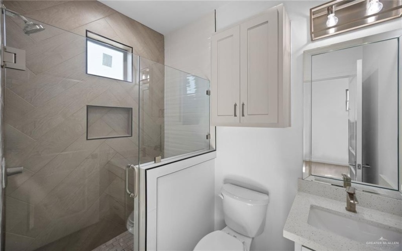 1220 E Camellia Avenue #1, McAllen, TX 78501, 2 Bedrooms Bedrooms, ,2 BathroomsBathrooms,Residential Lease,For Rent,1220 E Camellia Avenue,474810