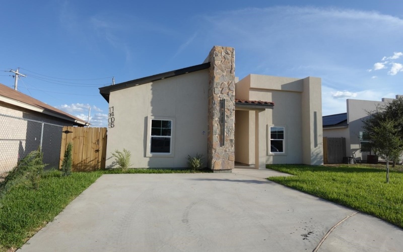 1405 Wilfrano Dr, Laredo, TX 78046, 4 Habitaciones Habitaciones , ,2 BañosBaños,Residential,En Venta,1405 Wilfrano Dr,20252783