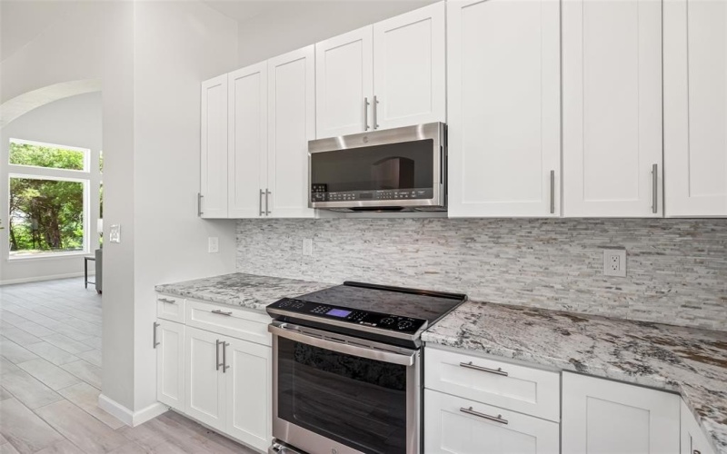 7912 Rohne Court, Granbury, TX 76049, 4 Bedrooms Bedrooms, ,2 BathroomsBathrooms,Residential,For Sale,7912 Rohne Court,20982757