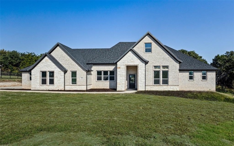 7912 Rohne Court, Granbury, TX 76049, 4 Bedrooms Bedrooms, ,2 BathroomsBathrooms,Residential,For Sale,7912 Rohne Court,20982757