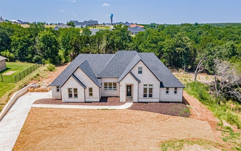 7912 Rohne Court, Granbury, TX 76049, 4 Bedrooms Bedrooms, ,2 BathroomsBathrooms,Residential,For Sale,7912 Rohne Court,20982757