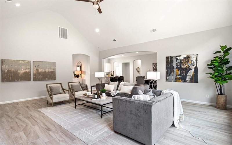7912 Rohne Court, Granbury, TX 76049, 4 Bedrooms Bedrooms, ,2 BathroomsBathrooms,Residential,For Sale,7912 Rohne Court,20982757