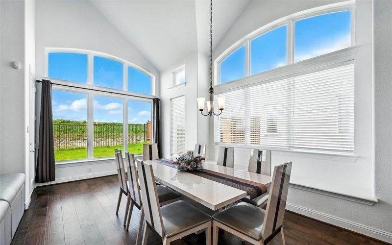 1018 Cascading Creek Drive, Rockwall, TX 75087, 5 Bedrooms Bedrooms, ,5 BathroomsBathrooms,Residential,For Sale,1018 Cascading Creek Drive,20984320