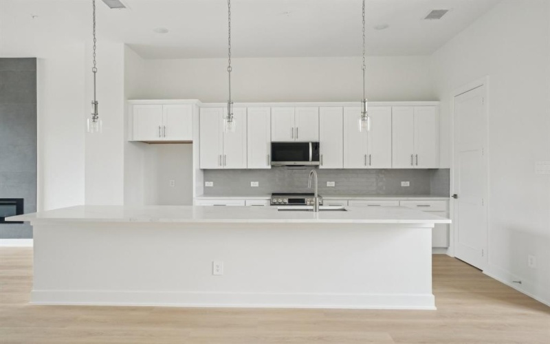 13351 Goodland Street #201, Farmers Branch, TX 75234, 3 Bedrooms Bedrooms, ,3 BathroomsBathrooms,Residential Lease,For Rent,13351 Goodland Street,20984402