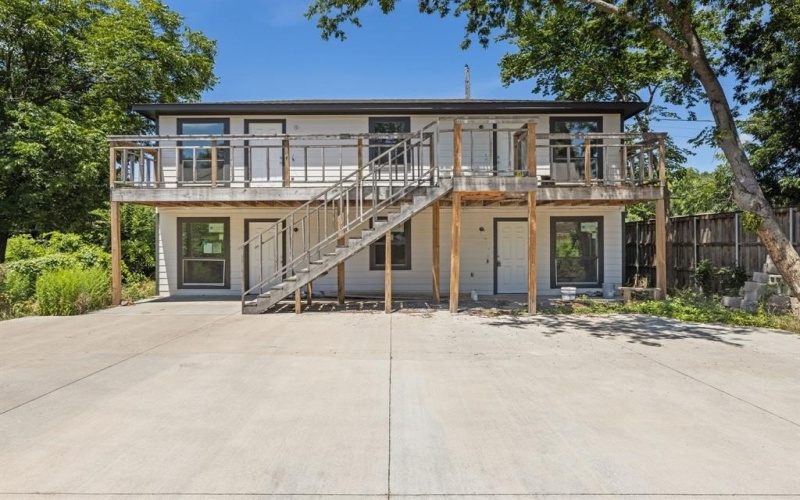 1011 S Montclair Avenue, Dallas, TX 75208, 4 Bedrooms Bedrooms, ,5 BathroomsBathrooms,Residential Multi Family,For Sale,1011 S Montclair Avenue,20984454
