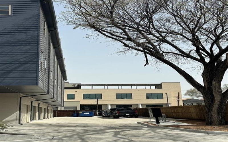 4204 San Jacinto Street #105, Dallas, TX 75204, 3 Habitaciones Habitaciones , ,3 BañosBaños,Residential Lease,En Alquiler,4204 San Jacinto Street,20984481