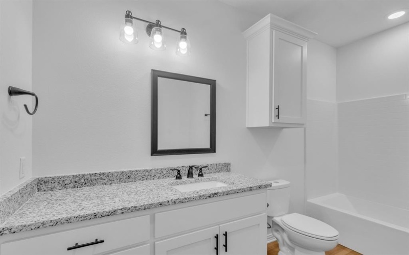 1410 W Connally Street, Tyler, TX 75701, 3 Bedrooms Bedrooms, ,2 BathroomsBathrooms,Residential,For Sale,1410 W Connally Street,20984530