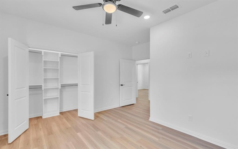 1410 W Connally Street, Tyler, TX 75701, 3 Bedrooms Bedrooms, ,2 BathroomsBathrooms,Residential,For Sale,1410 W Connally Street,20984530