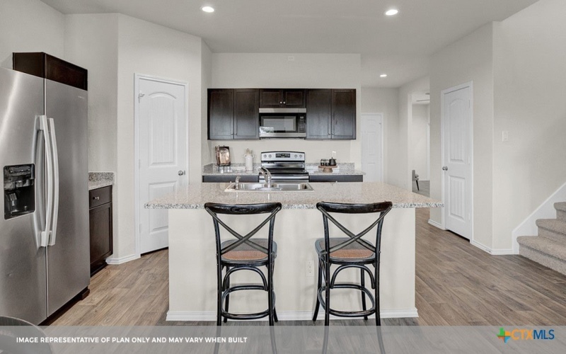907 WILD OLIVE Way, Seguin, TX 78155, 4 Habitaciones Habitaciones , ,3 BañosBaños,Residential,En Venta,907 WILD OLIVE Way,570777