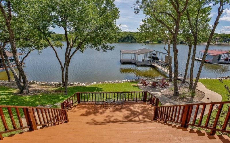 139 Hilltop Drive, Gainesville, TX 76240, 5 Bedrooms Bedrooms, ,5 BathroomsBathrooms,Residential,For Sale,139 Hilltop Drive,20980655