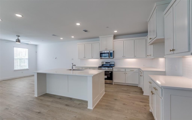 8864 Scarp Hill Lane, Frisco, TX 75035, 3 Bedrooms Bedrooms, ,2 BathroomsBathrooms,Residential Lease,For Rent,8864 Scarp Hill Lane,20984646