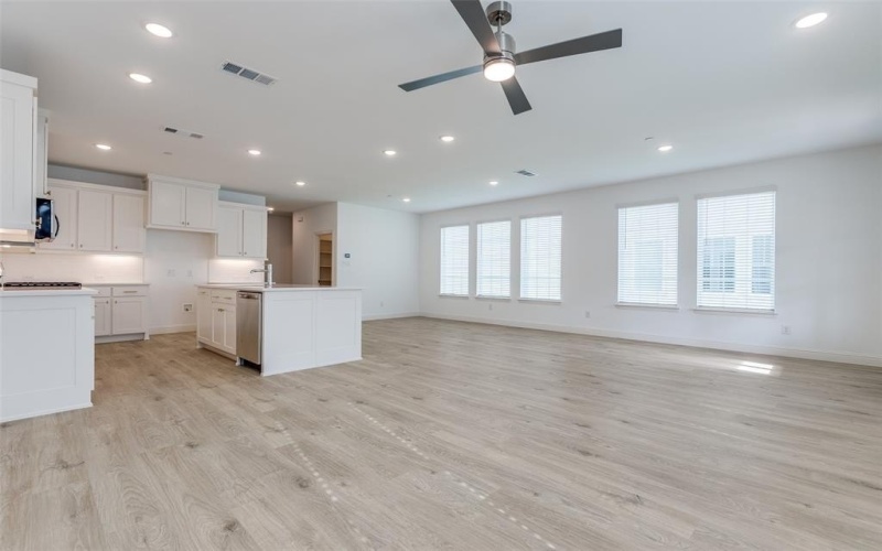 8864 Scarp Hill Lane, Frisco, TX 75035, 3 Bedrooms Bedrooms, ,2 BathroomsBathrooms,Residential Lease,For Rent,8864 Scarp Hill Lane,20984646