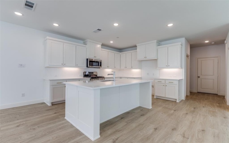 8864 Scarp Hill Lane, Frisco, TX 75035, 3 Bedrooms Bedrooms, ,2 BathroomsBathrooms,Residential Lease,For Rent,8864 Scarp Hill Lane,20984646