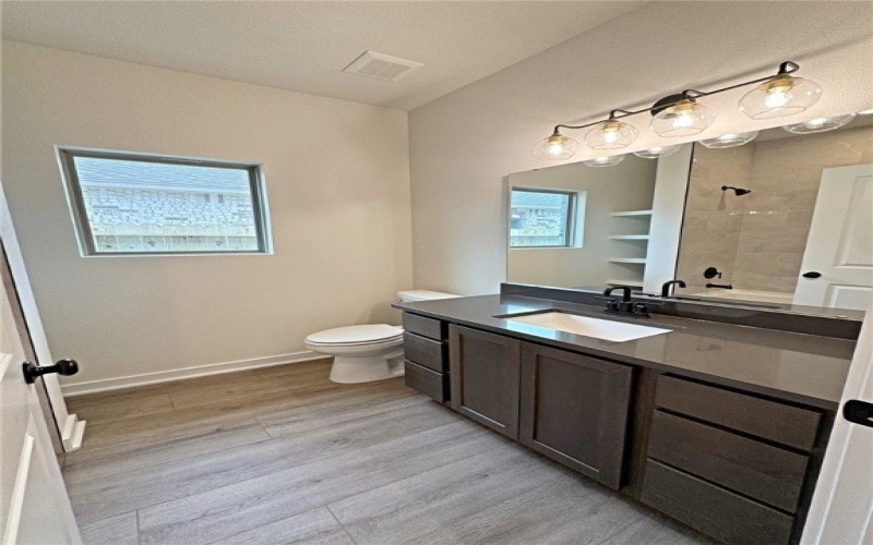 2658 Lady Andrea Drive, Corpus Christi, TX 78415, 4 Habitaciones Habitaciones , ,2 BañosBaños,Residential,En Venta,2658 Lady Andrea Drive,454113