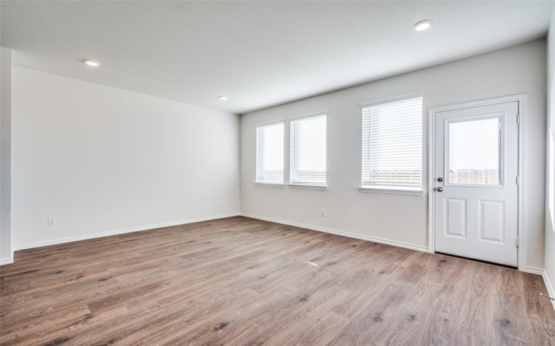 7024 Vining Drive, Princeton, TX 75407, 4 Habitaciones Habitaciones , ,2 BañosBaños,Residential Lease,En Alquiler,7024 Vining Drive,20984837
