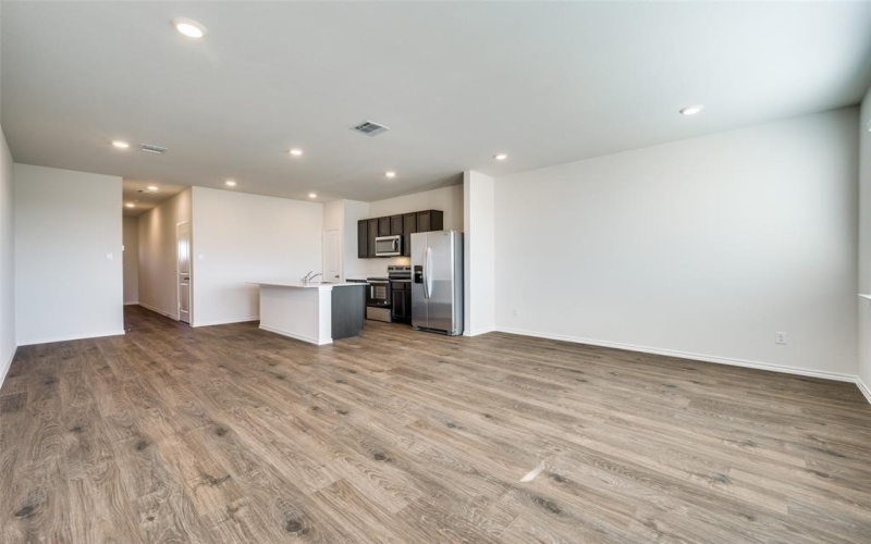 7024 Vining Drive, Princeton, TX 75407, 4 Habitaciones Habitaciones , ,2 BañosBaños,Residential Lease,En Alquiler,7024 Vining Drive,20984837
