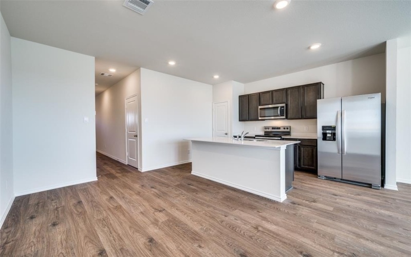 7024 Vining Drive, Princeton, TX 75407, 4 Habitaciones Habitaciones , ,2 BañosBaños,Residential Lease,En Alquiler,7024 Vining Drive,20984837