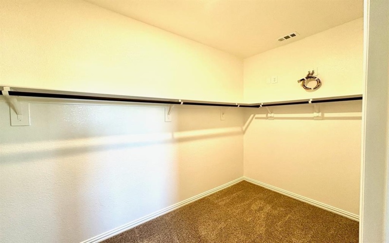 608 Easthill Drive, McKinney, TX 75071, 3 Bedrooms Bedrooms, ,2 BathroomsBathrooms,Residential Lease,For Rent,608 Easthill Drive,20984908
