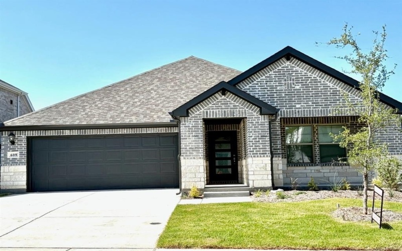 608 Easthill Drive, McKinney, TX 75071, 3 Bedrooms Bedrooms, ,2 BathroomsBathrooms,Residential Lease,For Rent,608 Easthill Drive,20984908