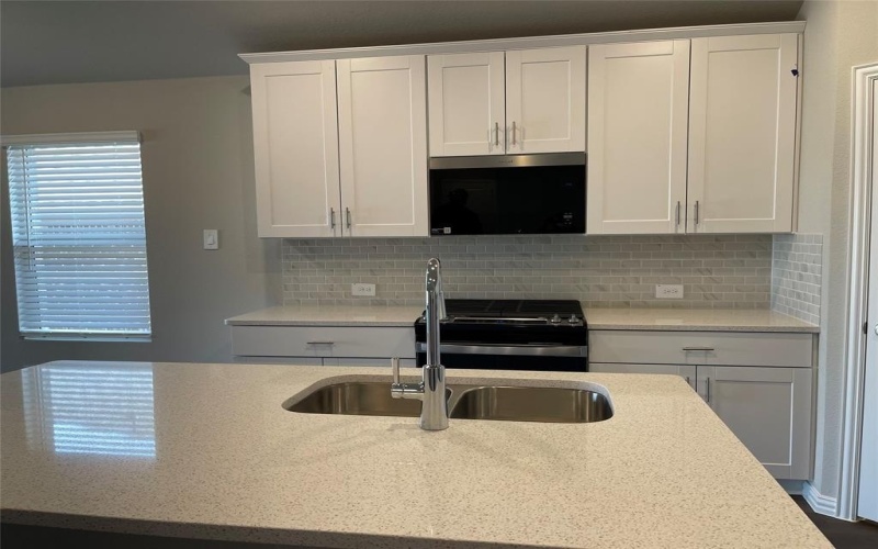 608 Easthill Drive, McKinney, TX 75071, 3 Bedrooms Bedrooms, ,2 BathroomsBathrooms,Residential Lease,For Rent,608 Easthill Drive,20984908