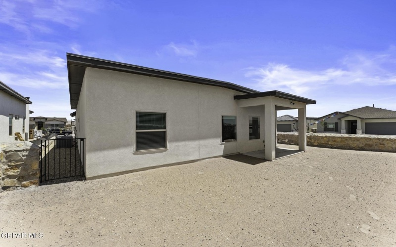 1122 Brass Hill Avenue, Santa Teresa, NM 88008, 4 Bedrooms Bedrooms, ,3 BathroomsBathrooms,Residential,For Sale,1122 Brass Hill Avenue,925473