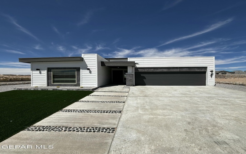 13837 Paseo Del Mar Drive, El Paso, TX 79928, 3 Bedrooms Bedrooms, ,2 BathroomsBathrooms,Residential,For Sale,13837 Paseo Del Mar Drive,925482