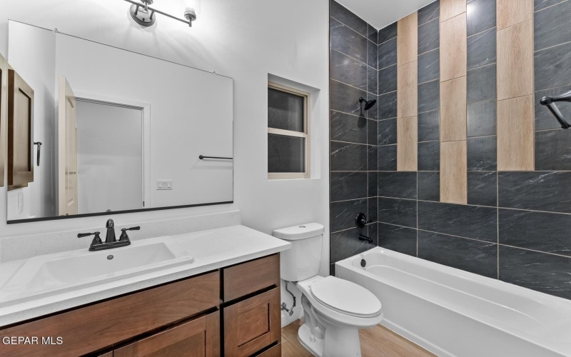 1129 Gallium Avenue, Santa Teresa, NM 88008, 3 Bedrooms Bedrooms, ,2 BathroomsBathrooms,Residential,For Sale,1129 Gallium Avenue,925484