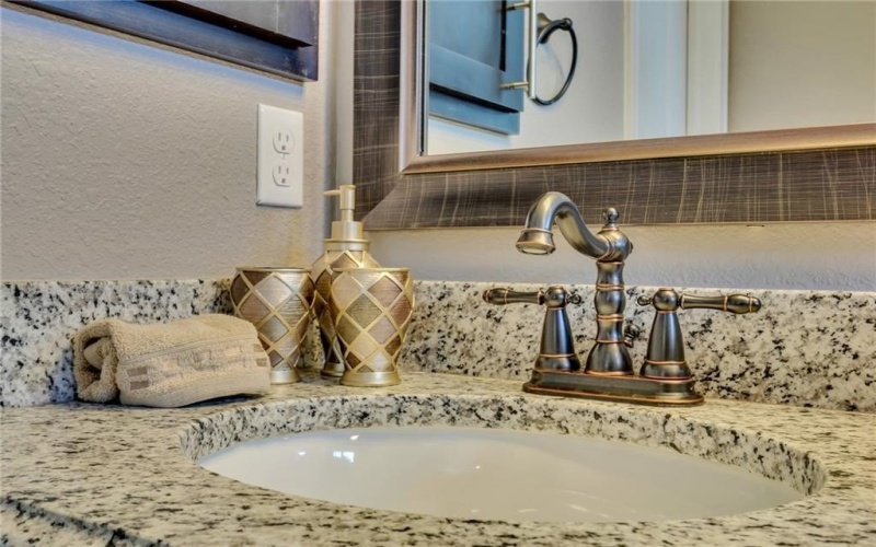 13420 HIGHWORTH Drive, Horizon City, TX 79928, ,Residential,For Sale,13420 HIGHWORTH Drive,925499