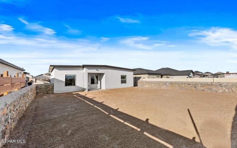931 Gallium Avenue, Santa Teresa, NM 88008, 3 Bedrooms Bedrooms, ,2 BathroomsBathrooms,Residential,For Sale,931 Gallium Avenue,925501
