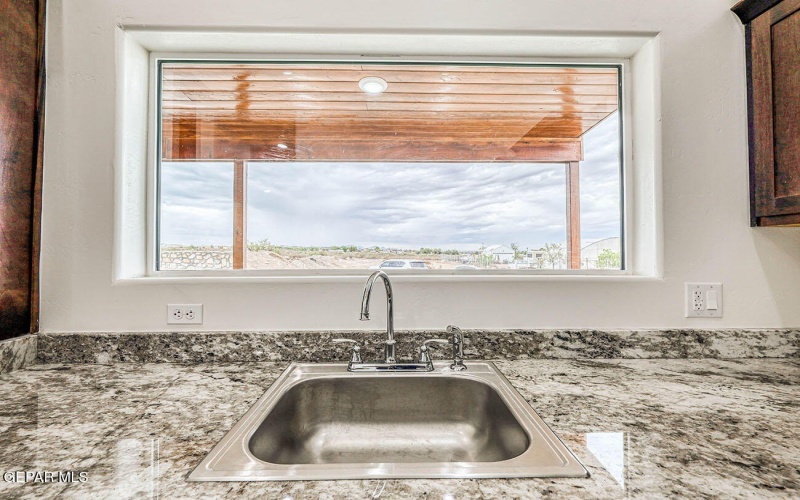 481 CHICKEN FARM Road unit: 5 #5, Anthony, TX 79821, 2 Bedrooms Bedrooms, ,Residential,For Sale,481 CHICKEN FARM Road unit: 5,925517