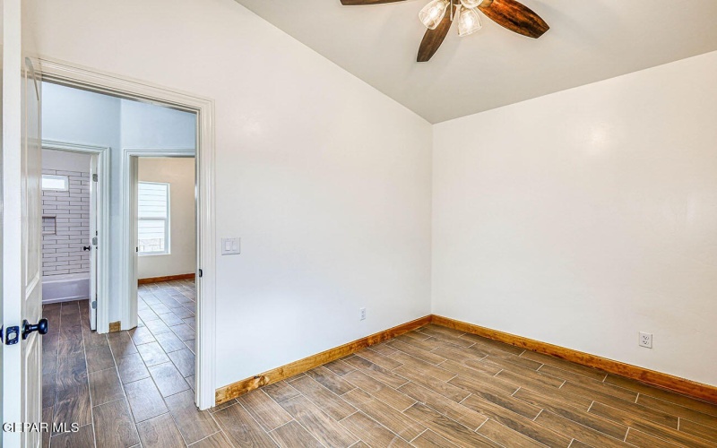 481 CHICKEN FARM Road unit: 5 #5, Anthony, TX 79821, 2 Bedrooms Bedrooms, ,Residential,For Sale,481 CHICKEN FARM Road unit: 5,925517