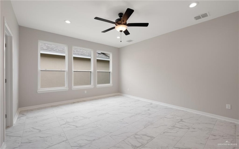 1317 Zurich Avenue, McAllen, TX 78504, 3 Habitaciones Habitaciones , ,2 BañosBaños,Residential,En Venta,1317 Zurich Avenue,474639
