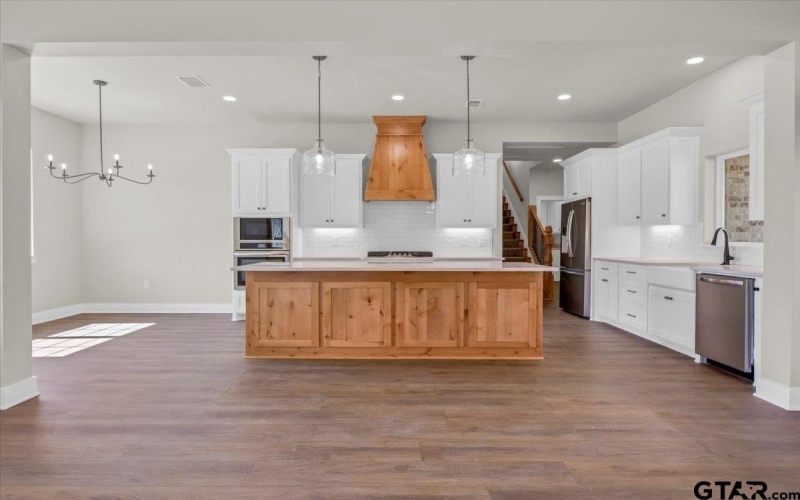 1001 Mallard, Lindale, TX 75771, 4 Bedrooms Bedrooms, ,2 BathroomsBathrooms,Residential,For Sale,1001 Mallard,25009877