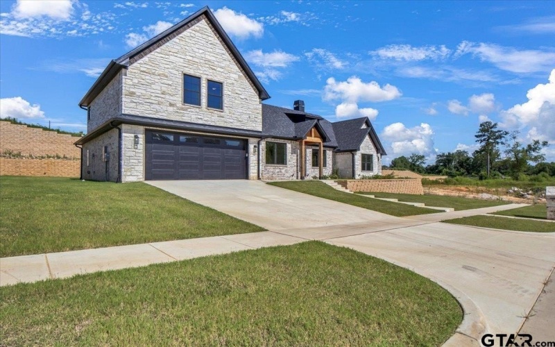 1001 Mallard, Lindale, TX 75771, 4 Bedrooms Bedrooms, ,2 BathroomsBathrooms,Residential,For Sale,1001 Mallard,25009877