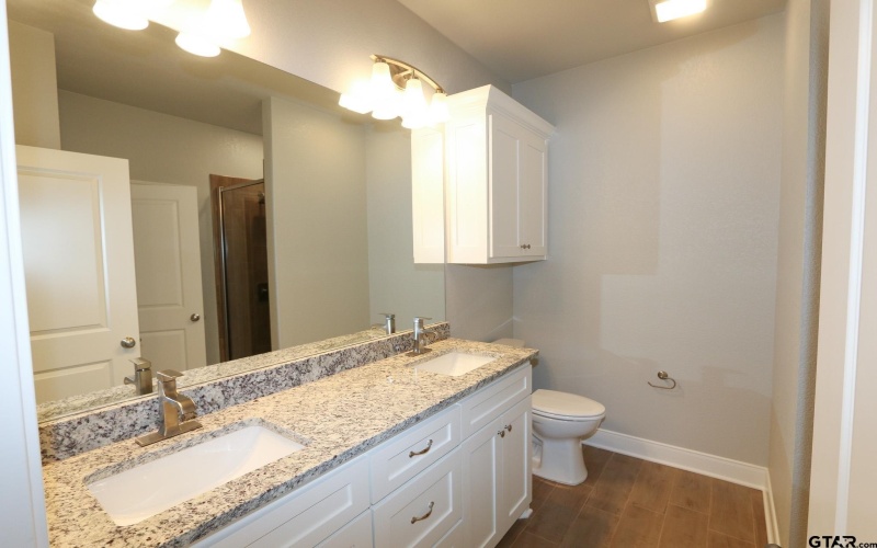 10243 CR 135, Flint, TX 75762, ,2 BathroomsBathrooms,Residential Multi Family,For Sale,10243 CR 135,25009895
