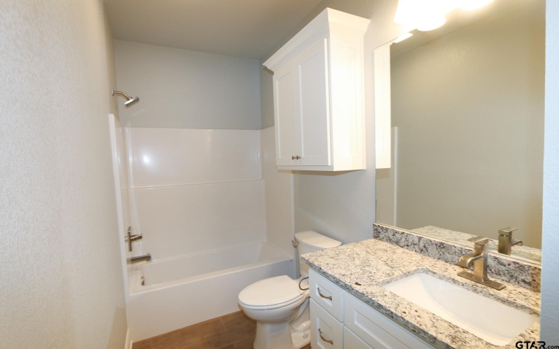 10243 CR 135, Flint, TX 75762, ,2 BathroomsBathrooms,Residential Multi Family,For Sale,10243 CR 135,25009895