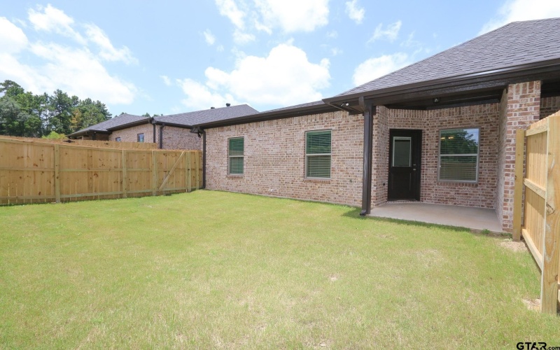 10243 CR 135, Flint, TX 75762, ,2 BathroomsBathrooms,Residential Multi Family,For Sale,10243 CR 135,25009895