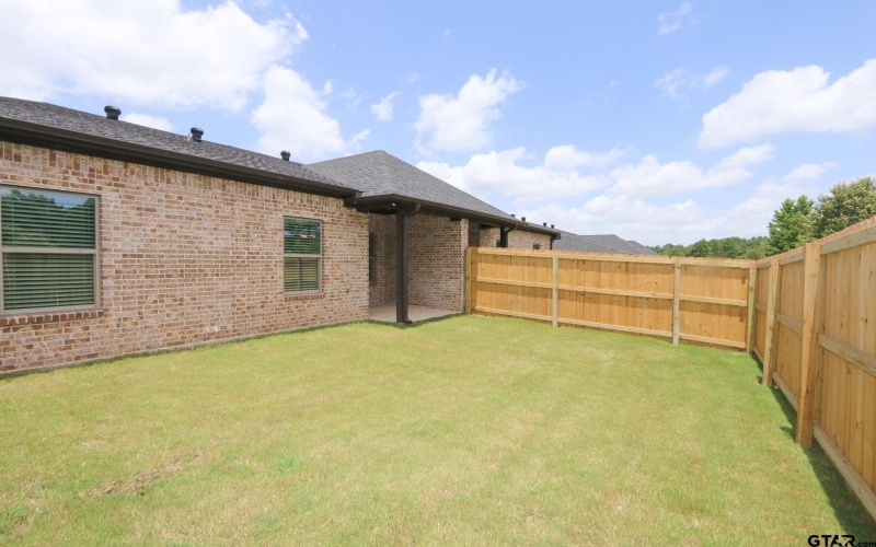 10243 CR 135, Flint, TX 75762, ,2 BathroomsBathrooms,Residential Multi Family,For Sale,10243 CR 135,25009895