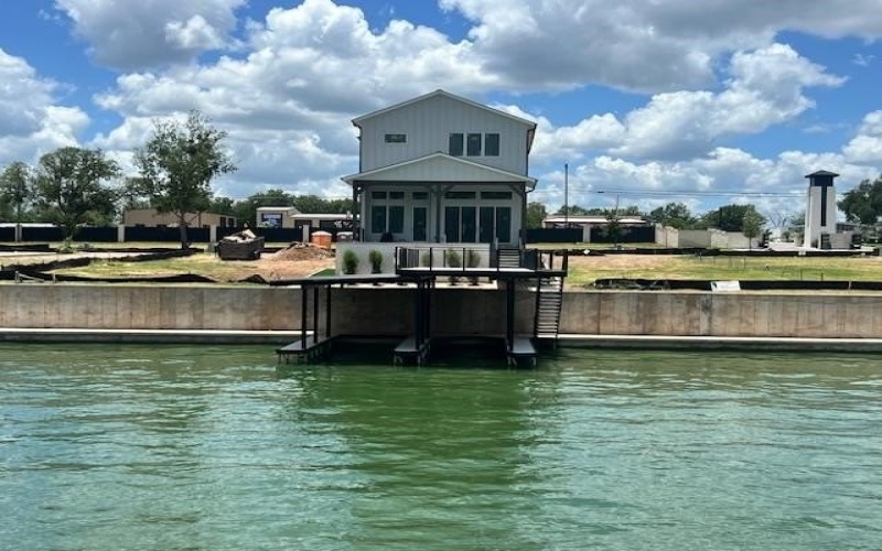 320 Lake Street, Kingsland, TX 78639, 5 Bedrooms Bedrooms, ,5 BathroomsBathrooms,Residential,For Sale,320 Lake Street,174074