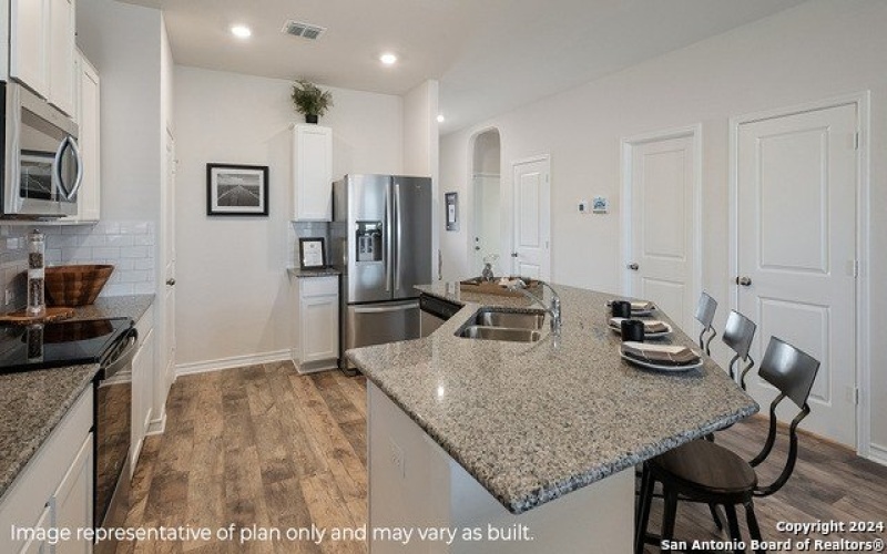 1703 Garnet Spring, San Antonio, TX 78245, 5 Bedrooms Bedrooms, ,3 BathroomsBathrooms,Residential,For Sale,1703 Garnet Spring,1858735