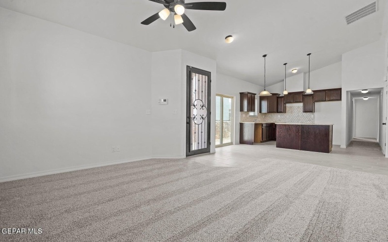 257 Farnborough Street, El Paso, TX 79928, 4 Bedrooms Bedrooms, ,2 BathroomsBathrooms,Residential,For Sale,257 Farnborough Street,925534