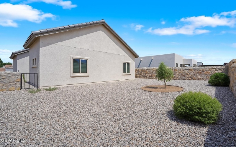 257 Farnborough Street, El Paso, TX 79928, 4 Bedrooms Bedrooms, ,2 BathroomsBathrooms,Residential,For Sale,257 Farnborough Street,925534