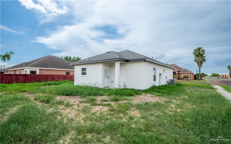 309 Lilly Drive, San Juan, TX 78589, 3 Habitaciones Habitaciones , ,2 BañosBaños,Residential Lease,En Alquiler,309 Lilly Drive,474955