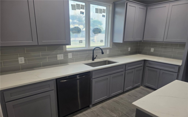 714 Mereet Drive, Corpus Christi, TX 78418, 4 Bedrooms Bedrooms, ,3 BathroomsBathrooms,Residential,For Sale,714 Mereet Drive,458010