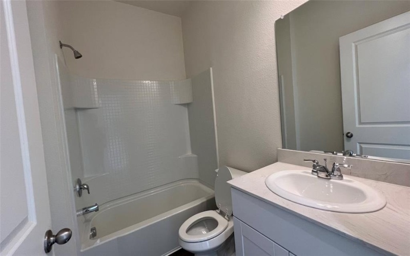 702 Camden Drive, Lavon, TX 75166, 5 Habitaciones Habitaciones , ,3 BañosBaños,Residential Lease,En Alquiler,702 Camden Drive,20983153